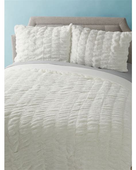HomeGoods clearance sale: Big savings on bedding, appliances, home