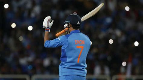 Ms Dhoni Jersey No 7 Should Be Retired By Bcci Demands Former