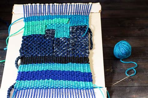 Weaving Loom Basics Fun Projects Using Yarn And Other Threads