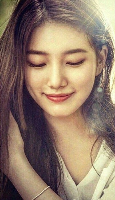 Suzy Bae Smile Dimples Most Beautiful Women Korean Beauty Asian