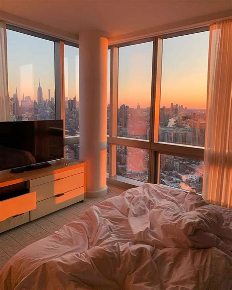 Gm ☀️ Leoniehanne Emperiance Apartment View New York City Apartment