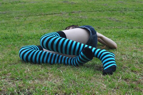 Wallpaper Black Barefoot Grass Legs Outdoors Socks