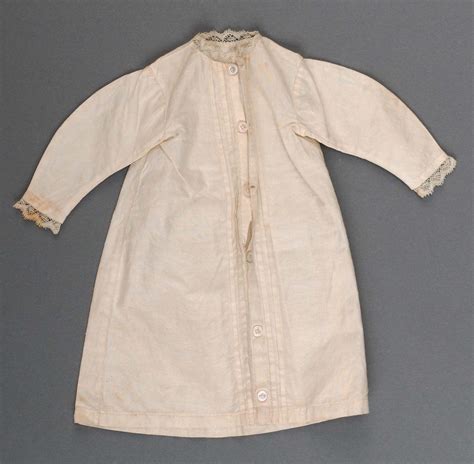 Nightgown Museum Of Fine Arts Boston Night Gown 1870s Fashion