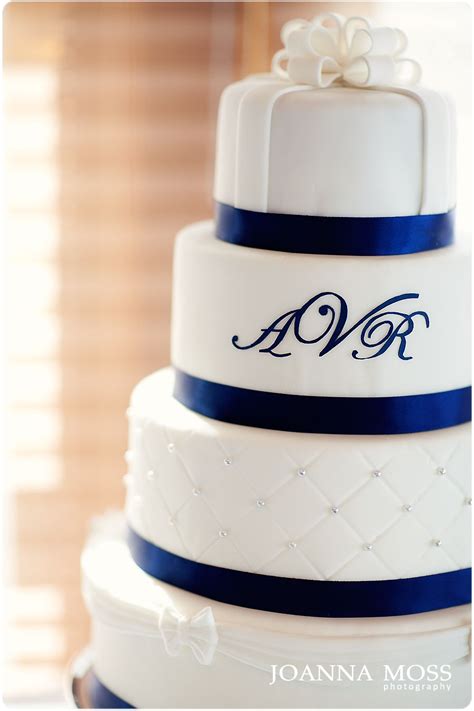 Navychampagne Wedding Cake Navy Blue Wedding Canadian Wedding Blog