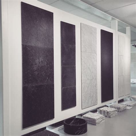 Flisene brukes på baderom, gang, stue, kjøkken eller som uteflis. Fliser | inspirasjon | naturstein | kalkstein | carrara ...