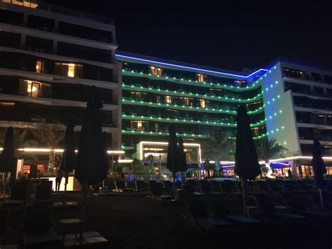 Hotel Bei Nacht The Retreat Palm Dubai Mgallery By Sofitel Dubai