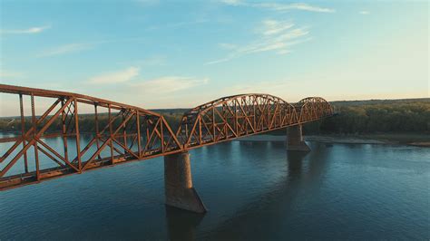 Bridge Over The Missouri River In Bismarck Nd Oc 3840x2160 R