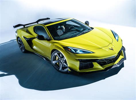2023 Chevrolet Corvette Z06 Performance Package - Stunning HD Photos