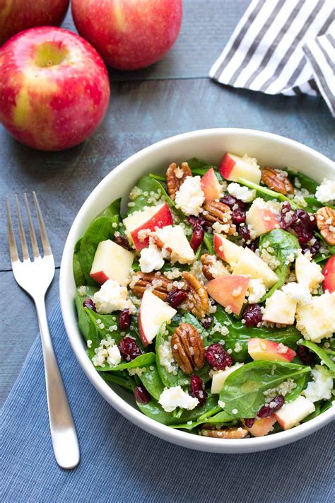 It's everything a classy spinach salad should be, full of texture and flavor contrasts. Spinach and Quinoa Salad with Apple and Pecans - Kristine ...