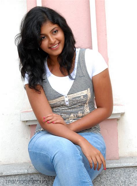 tamil actress anjali latest hq cute stills in jeans