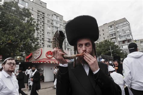 Los Judíos De Ucrania Celebran La Fiesta Del Rosh Hashanáh Previa Al