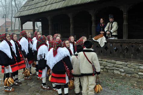 Sărbătorile De Iarnă Frumoasele Tradiţii şi Obiceiuri Româneşti