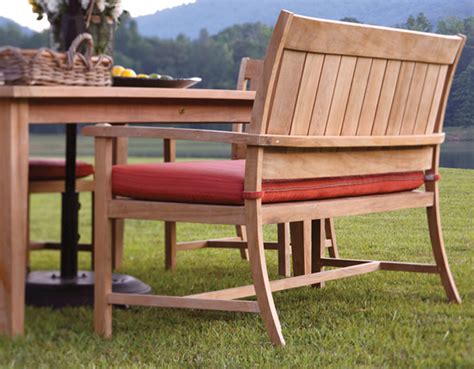 Browse all our fine furniture options, online. Patio & Things | Summer Classics luxury outdoor furniture ...