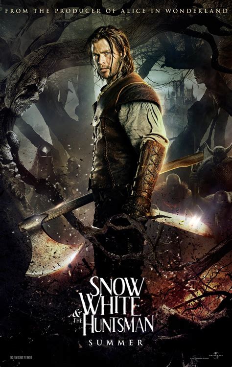 The huntsman (japanese ソードマスター) is a veteran hunter and member of the first fleet that lives in astera. SNOW WHITE AND THE HUNTSMAN Trailer and Four Posters