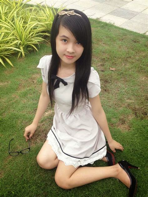 enjoy the blossoming body of a vietnamese teen girl the most beautiful women in the world