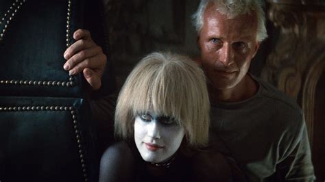 Blade Runner Pris Daryl Hannah And Roy Batty Rutger Hauer
