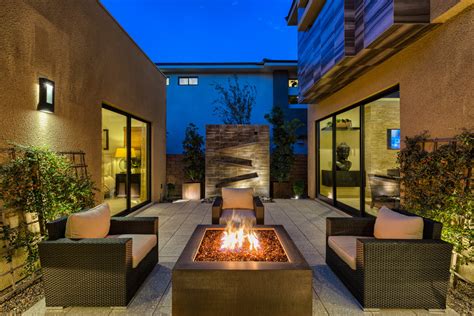 Multi Level Pool Spa W Cascading Water Fire Pit Lounge Courtyard