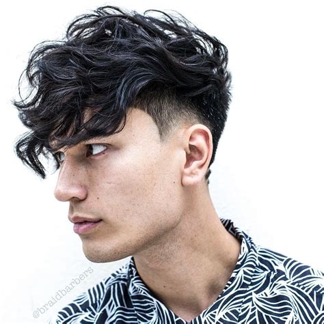 Most of my curly haired friends complain about how unmanageable their hair is. 29 Popular Undercut Long Hair Looks for Men (2020 Guide)