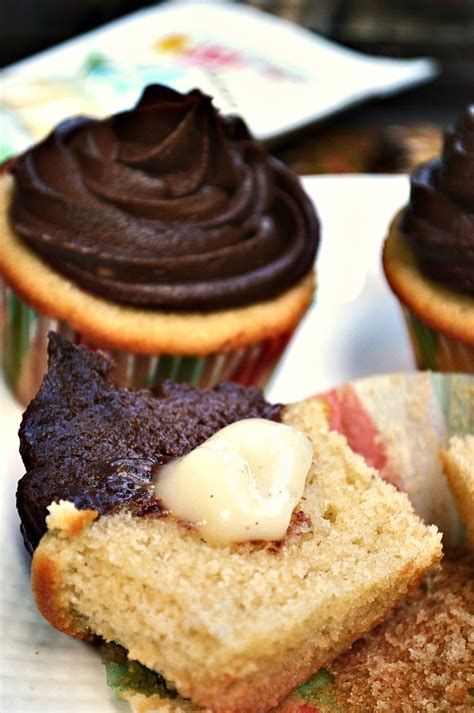 What could be better, and great for a party! Gluten Free Boston Cream Pie Cupcakes - Breezy Bakes