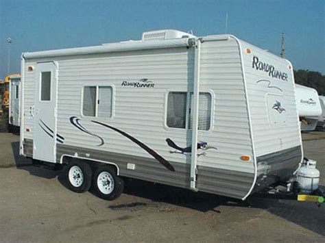 Trailer Life RV Buyers Guide 2006 Travel Trailer Under 4 000 Pounds