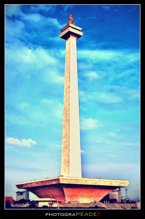 Monumen Nasional By Ganiajip On Deviantart