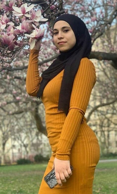 53 beğendiklerim tumblr in 2020 muslim women fashion muslim women hijab arab girls hijab