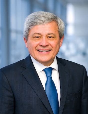 Es una adaptación de la novela homónima de. Simmons Cancer Center joins elite network - UT Southwestern, Dallas, Texas