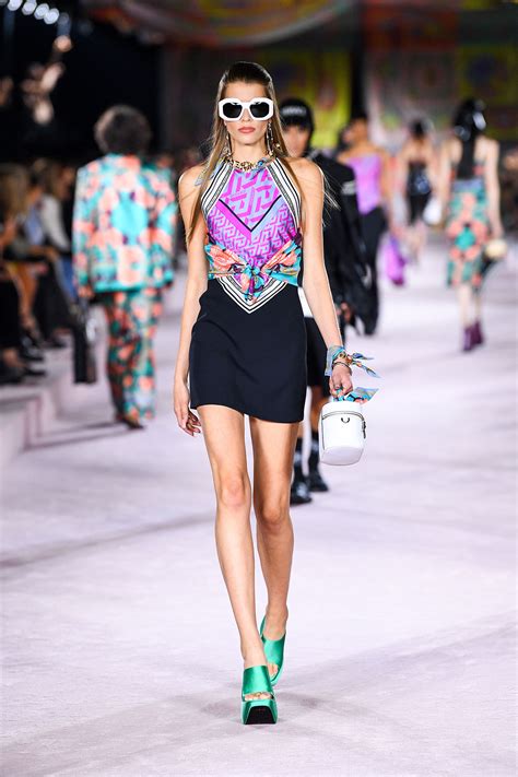 Versace Spring Summer 2022 Collection The Fashionography