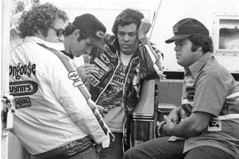A Legendary Bench Race With Left To Right Tom Mcewen Don Garlits