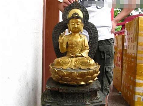 Wholesale Factory 24 Tibet Buddhism Bronze Copper Gild Lotus Flower Tathagata Buddha Statue