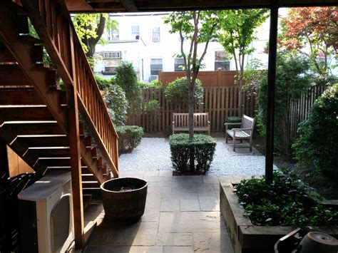 Apartment Brownstone Patio Backyard Classy Br W Garden Townhouses For Rent Brooklyn Backyards