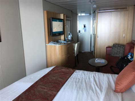 Celebrity silhouette cruise accommodations, staterooms and suites. Balcony Cabin 9209 on Celebrity Silhouette, Category 1A