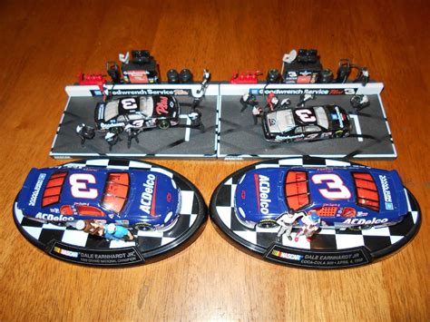 2:12 simulationjunkie 3 884 просмотра. NASCAR Dale Earnhardt sr. LOT OF FOUR pit crew sets 1:64 ...