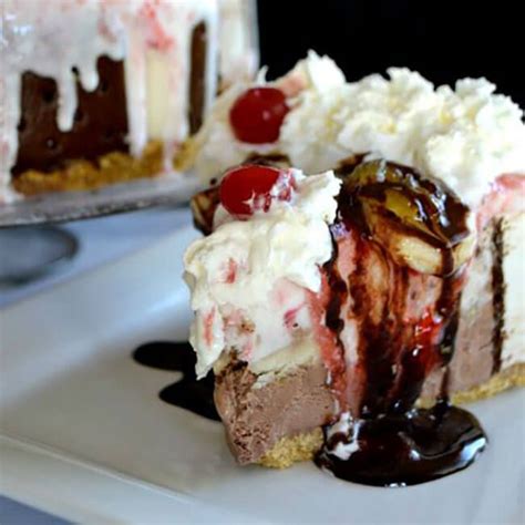 The ice cream base is the essential part of what makes ice cream really creamy and luxurious. Banana Split Ice Cream Cake Graham cracker crust, ice ...