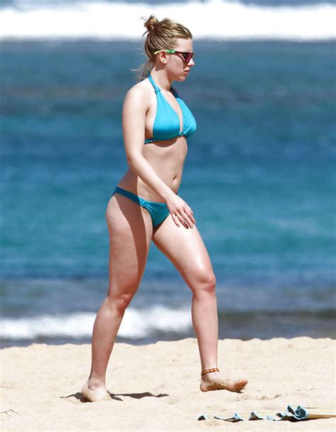 Scarlett Johansson Entblößt Große Brüste Und Sexy Körper Im Bikini Porno Bilder Sex Fotos Xxx