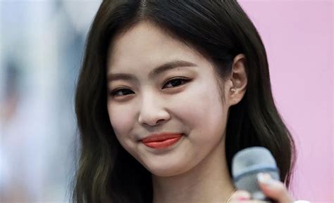 Blackpink's jennie makes her debut as a fashion editor for vogue korea—and she's. BLINKs Furious Over Claims That BLACKPINK's Comeback Delay ...
