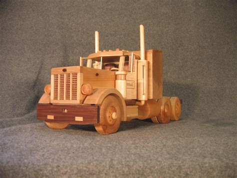 Wooden Toy Trucks Wooden Toys Woodworking Projects Furniture