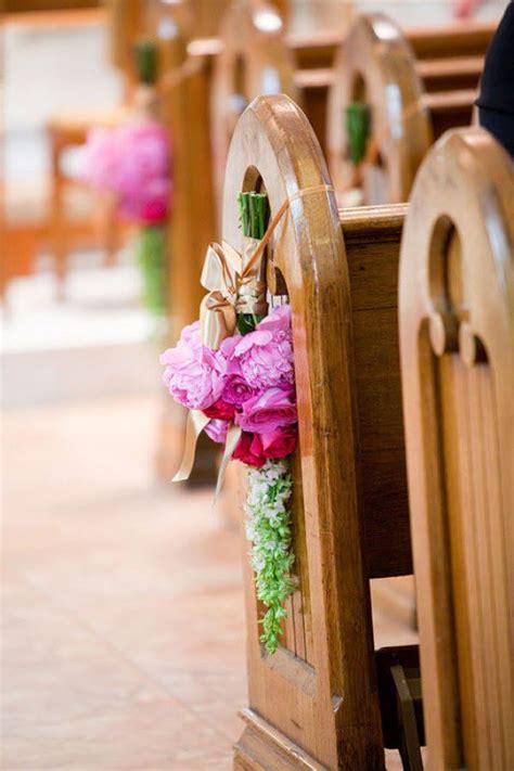 Aisle Style 30 Incredibly Pretty Pew Ends Weddingsonline Pew Ends