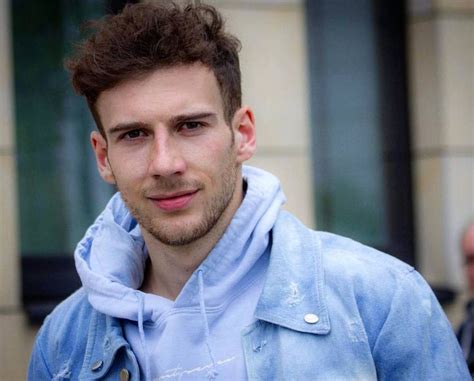 Schalke feel they have done all they can to convince leon goretzka to stay and expect him to confirm his plans during the transfer window. Leon goretzka | Fussball, Bundesliga, Schalke