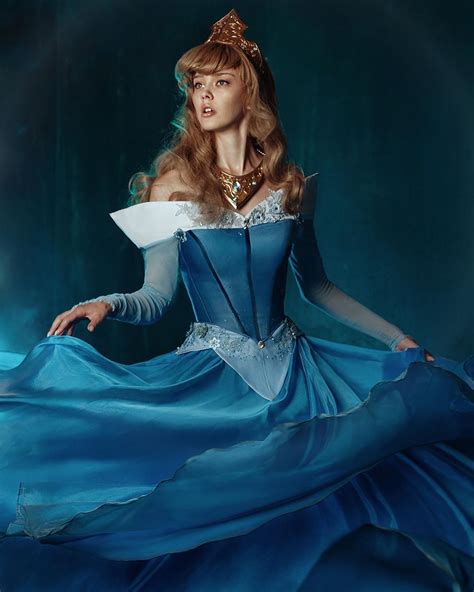 10 disney princess cosplays that look fabulous screenrant disney princess dresses disney
