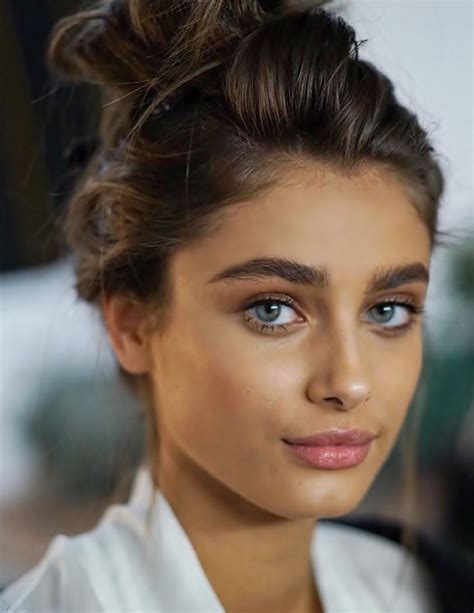 Taylor Hill Natural Makeup Natural Eyebrows Hair Beauty