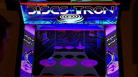 Discs Of Tron Arcade Cabinet Mame Gameplay W Hypermarquee Youtube
