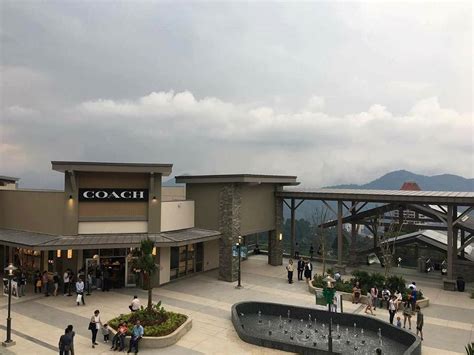 Genting highlands premium outlets® is southeast asia's second premium outlet center and the world's first hilltop premium outlet center. The New Premium Outlet In Genting Is Every Shopaholic's ...