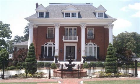 Classic Southern Mansion Dallas Ga Southern Mansions Mansions