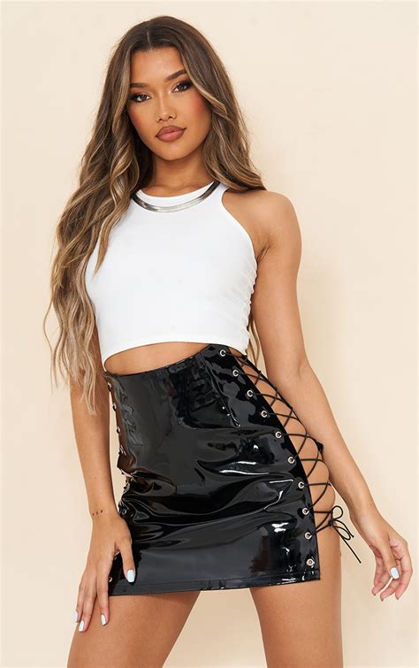 black vinyl lace up side mini skirt prettylittlething