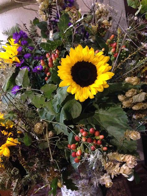 Maybe you would like to learn more about one of these? October Wedding Flowers | October wedding flowers, Wedding ...