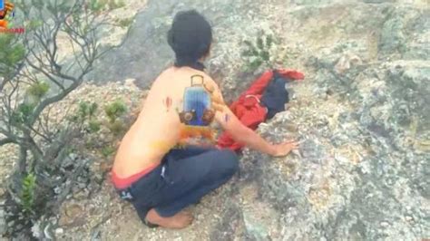 Viral Video Pendaki Yang Meninggal Di Puncak Lawu Sempat Lepas Baju