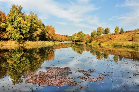 Lake In Autumn Colours Stock Photo Image Of Colourful 149207124
