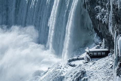 30 Amazing Waterfall Photos That Arent Long Exposures Waterfall