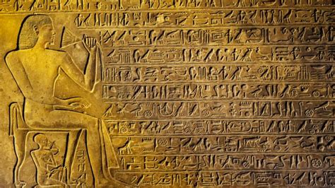 Using this handy grid, try to spell your name using egyptian hieroglyphics. Spell your name with hieroglyphics! - CBBC - BBC